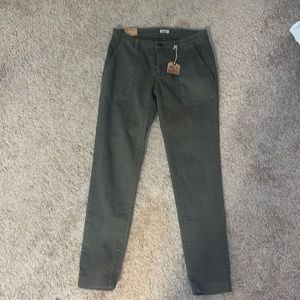 Faherty Women’s Piper Utility Pant Forest Green